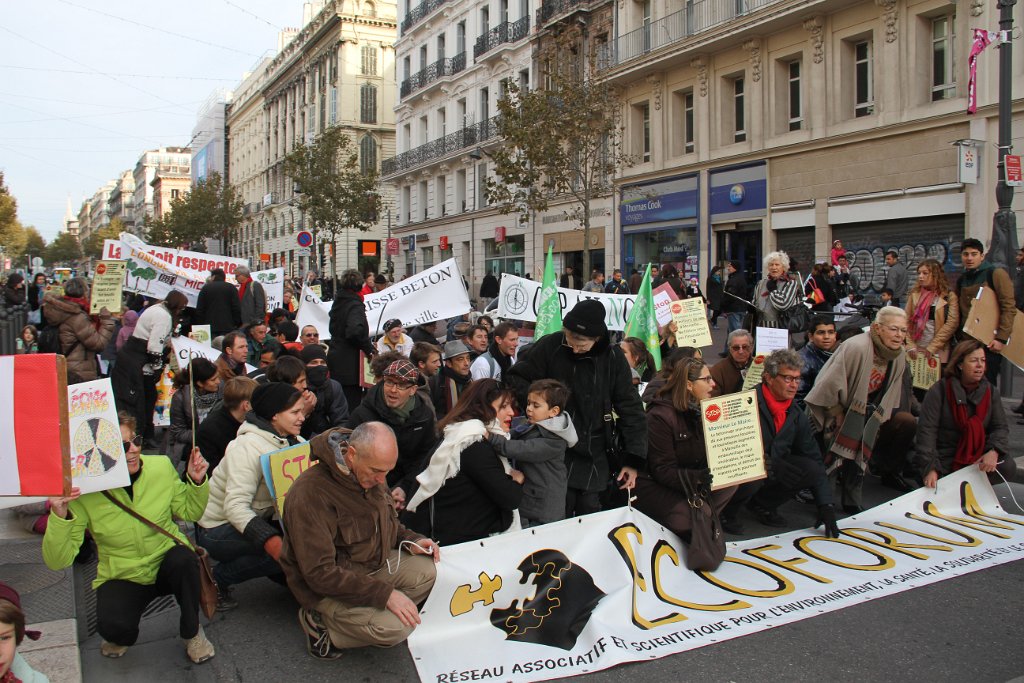 Ph131123-Manif-Ecoforum (231)